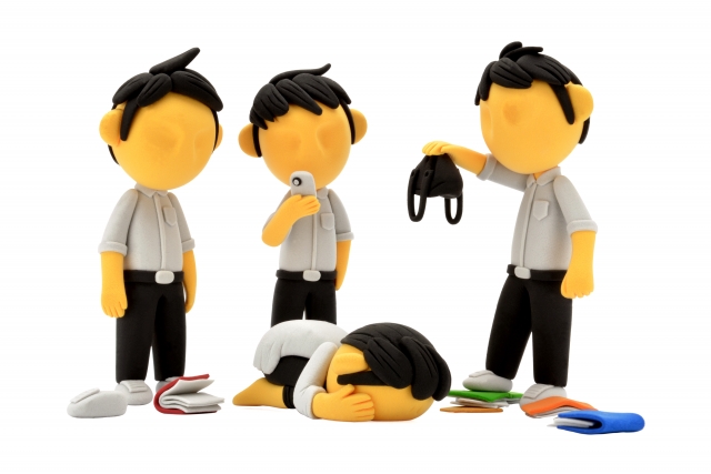 東長良中学校 中３男子いじめ自殺 担任の長屋和将はいじめメモをシュレッダーして退職 和式便器に顔を突っ込んで土下座させた加害生徒は書類送検 空手ヲタと人間は共存できる