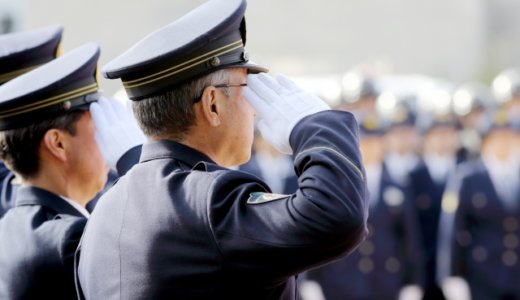 静岡県警で女性の安全対策を担当する警視が女性記者に２度にわたり無理やりキス。この警視は誰？続く「人身安全対策課」の不祥事