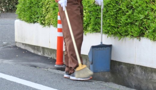 【ひき逃げ】清掃中の男女2人死亡。容疑者の男は無免許運転。