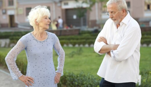 江別市の70代の「離婚したい」夫と「離婚したくない」妻。71歳の妻が激昂し70代の夫に包丁を見せ「殺すぞ」と脅迫。その理由とは